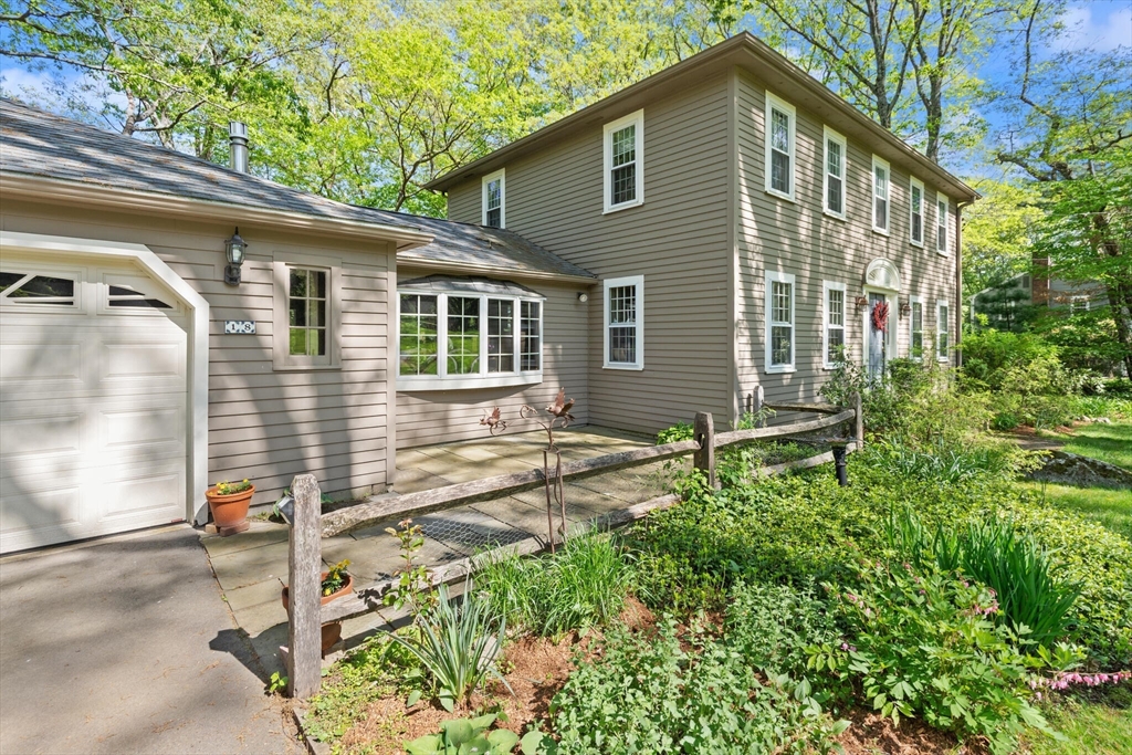 18 Sylvan Way