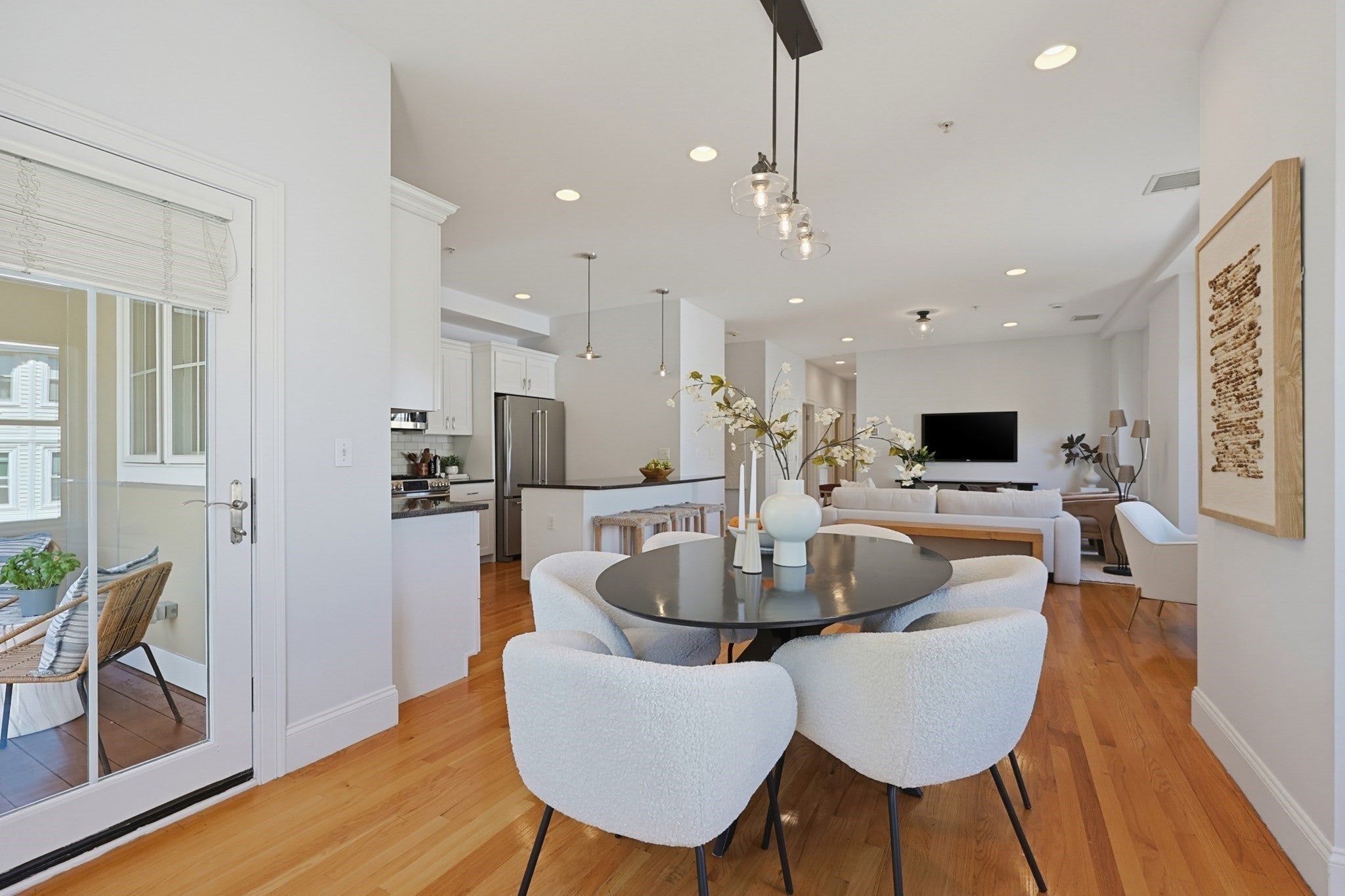 45 Endicott Ave 8