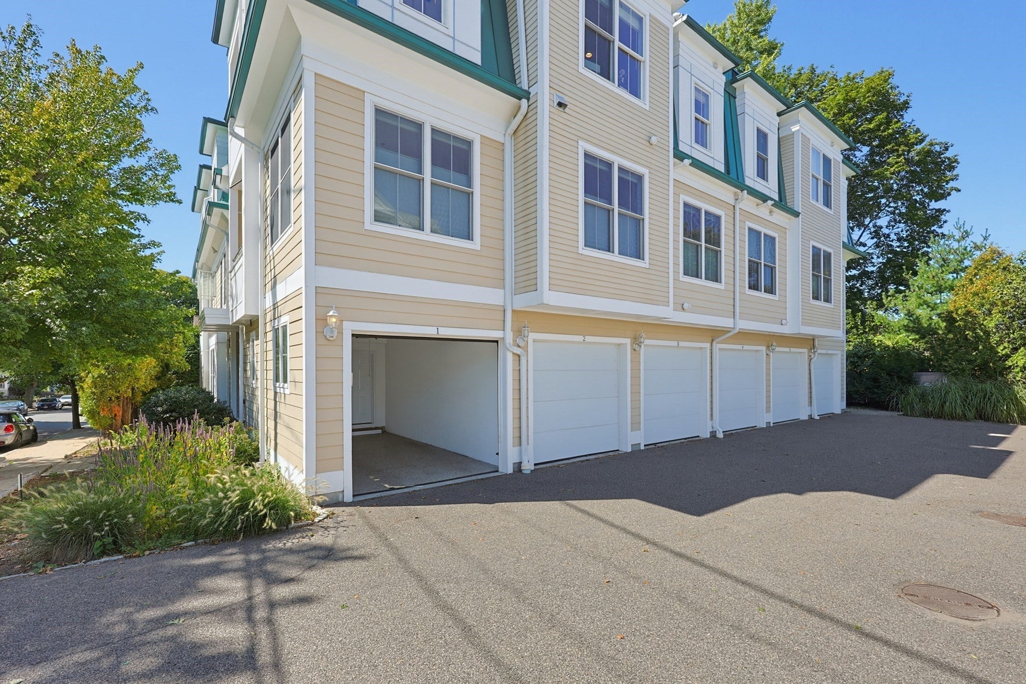 45 Endicott Ave #8, Somerville, MA, 45 Endicott Ave #8, Somerville, MA Photo #33