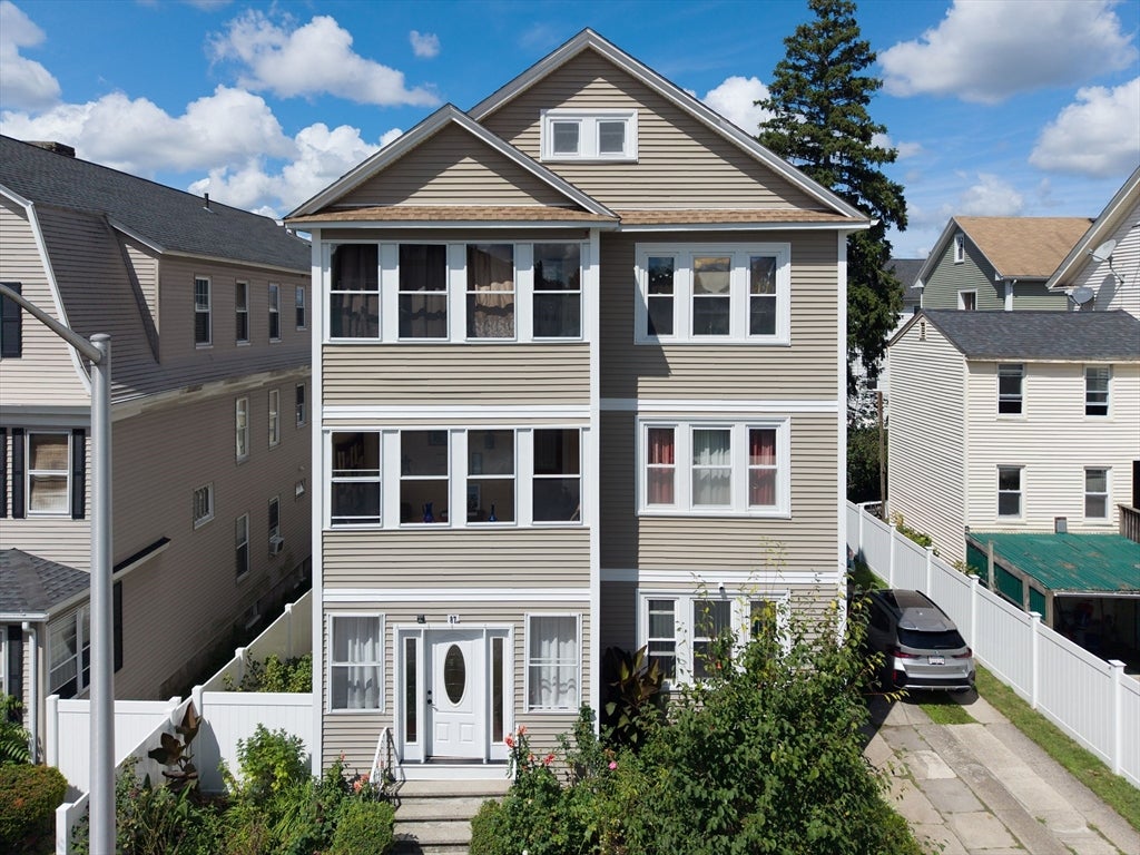 87 Fairfax Rd, Worcester, MA Photo #1