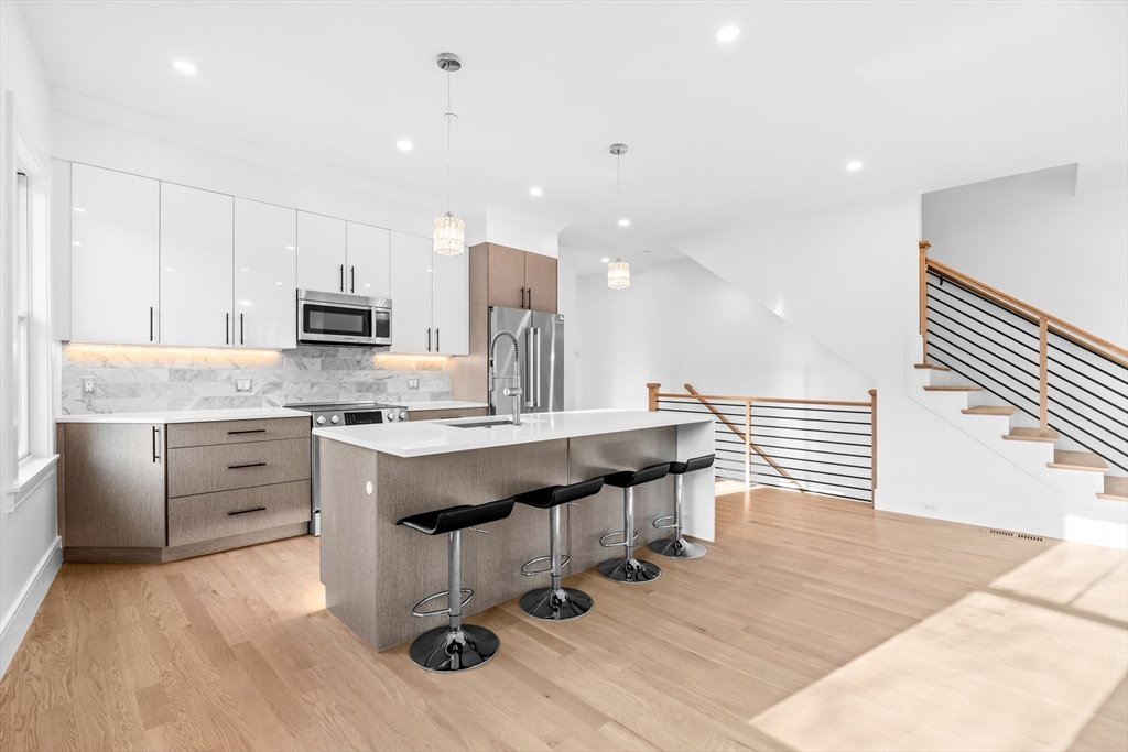 143 Tremont St 1