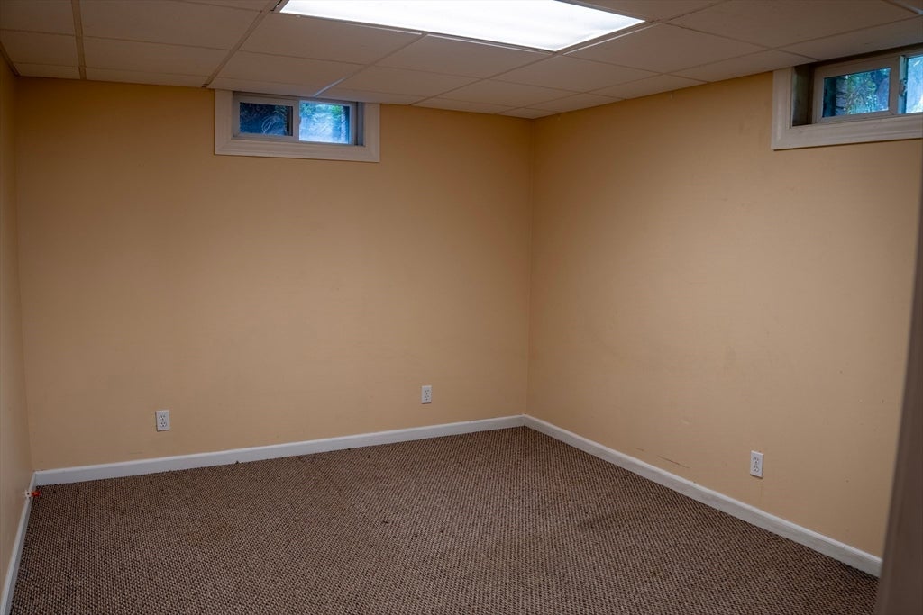 571 Mill St, Agawam, MA, 571 Mill St, Agawam, MA Photo #28