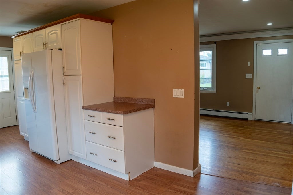 571 Mill St, Agawam, MA, 571 Mill St, Agawam, MA Photo #9