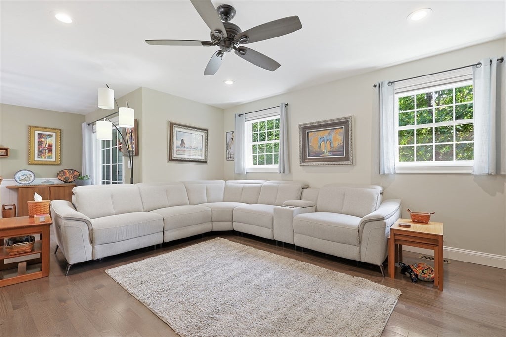 17 Cypress #1, Exeter, NH, 17 Cypress #1, Exeter, NH Photo #16