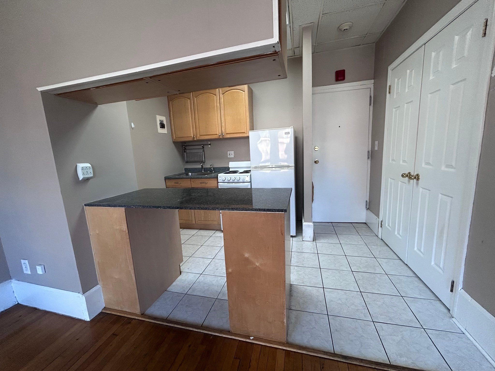 879 Beacon St #21, Boston, MA Photo #17