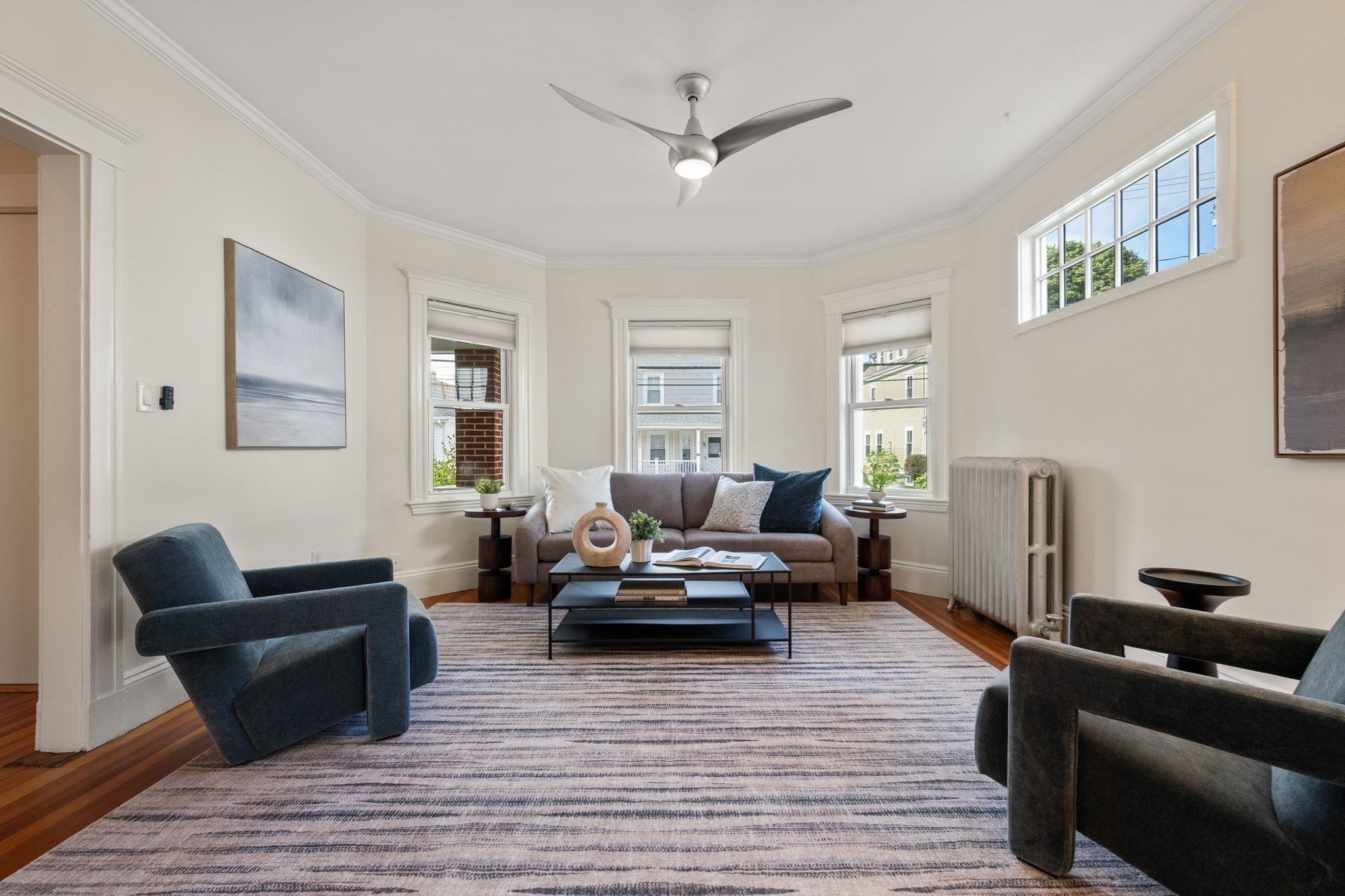 95 Hewlett St 1