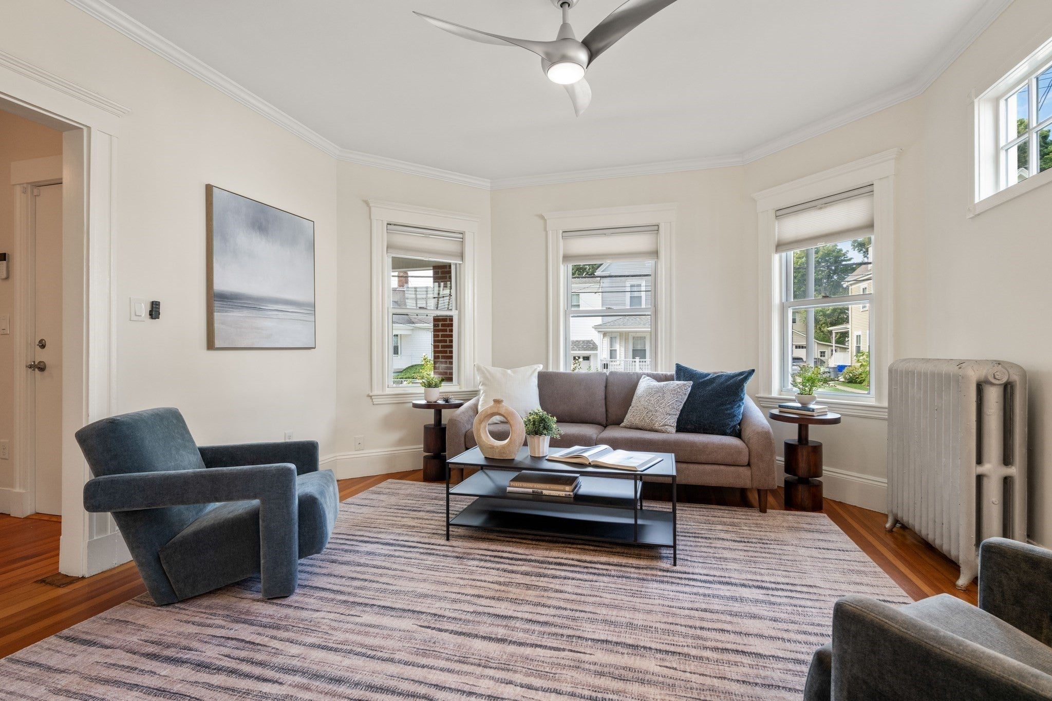 95 Hewlett St 1