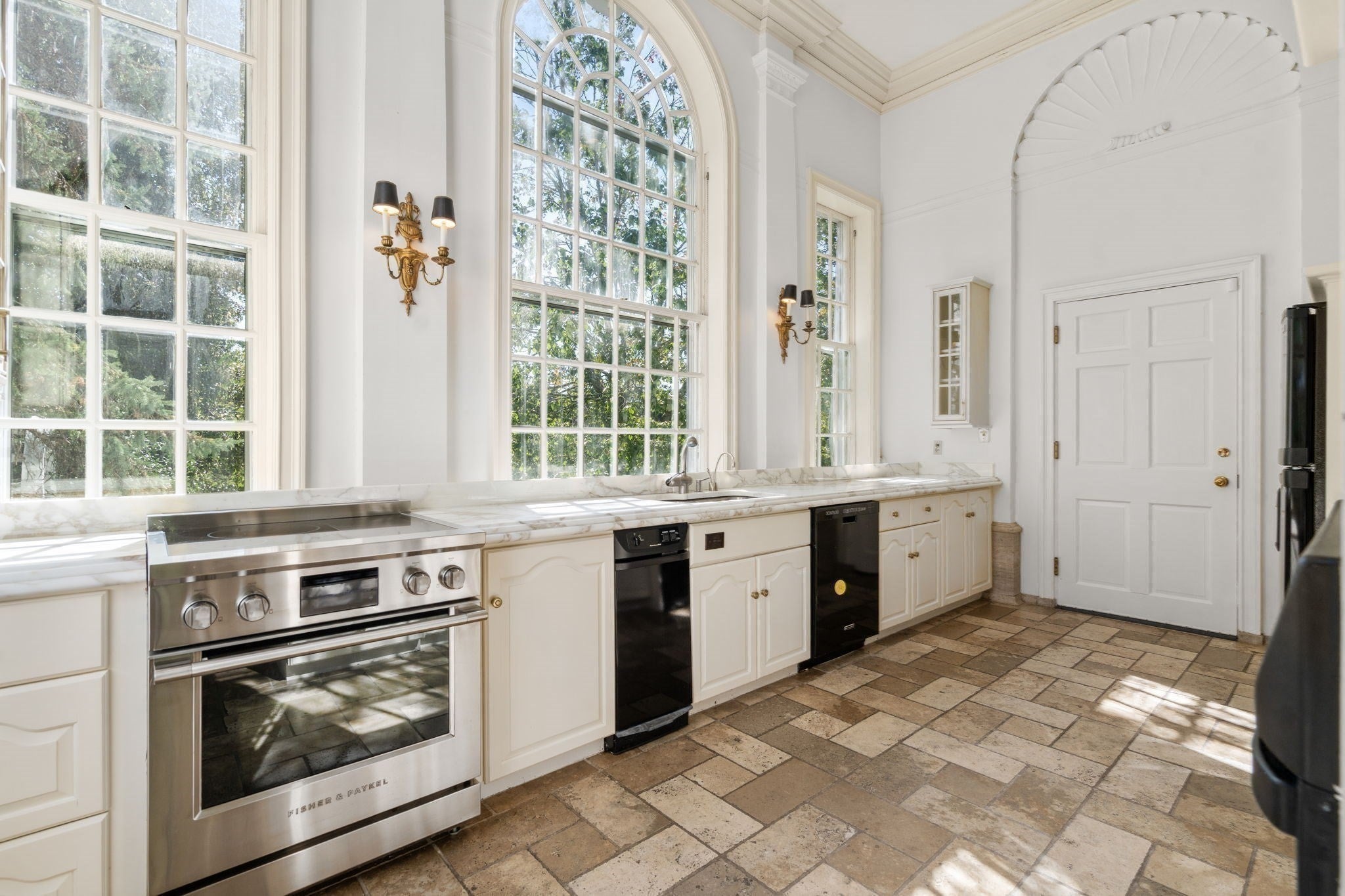15 Catlin Road, Brookline, MA, 15 Catlin Road, Brookline, MA Photo #18