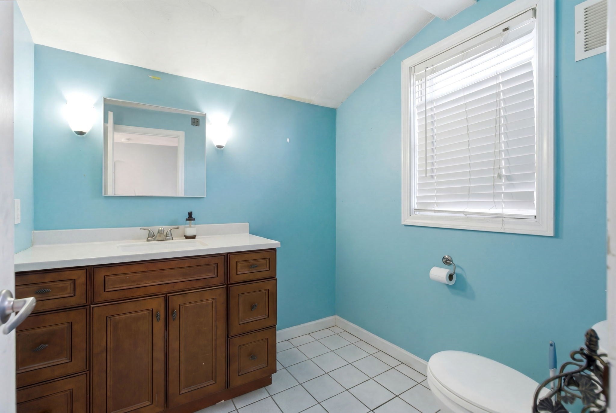17 West Street, Brockton, MA, 17 West Street, Brockton, MA Photo #15