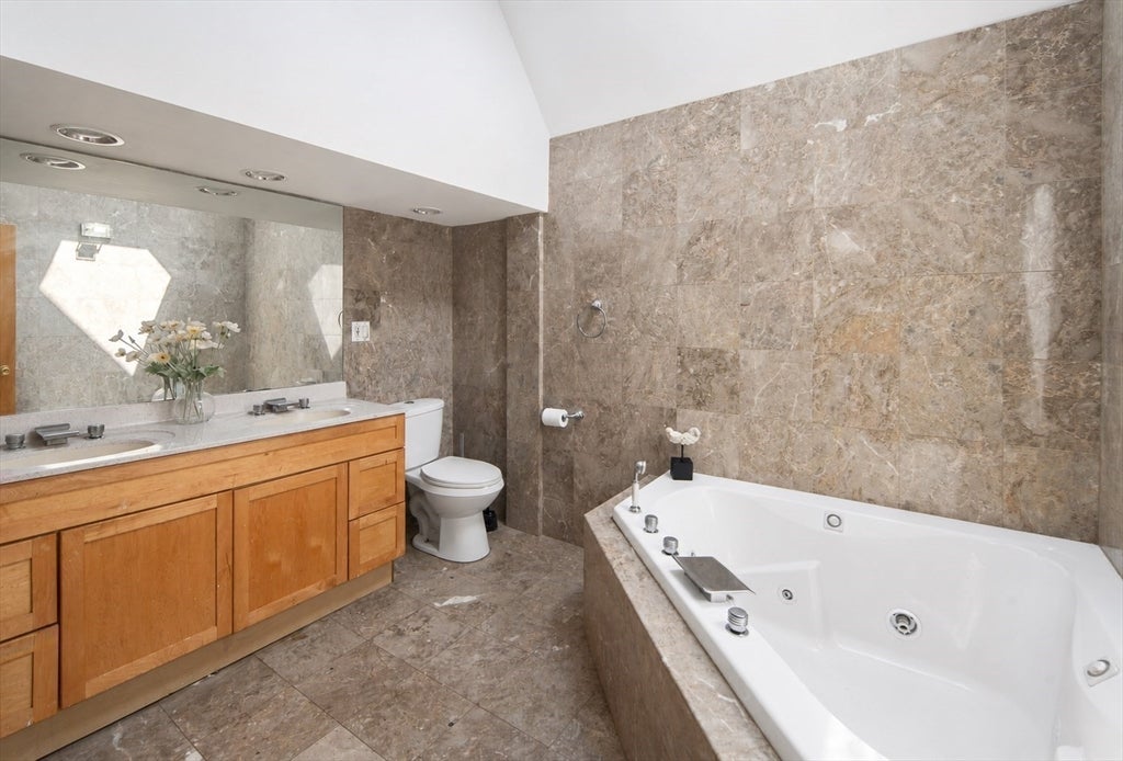 2231 Bay Rd, Sharon, MA, 2231 Bay Rd, Sharon, MA Photo #8