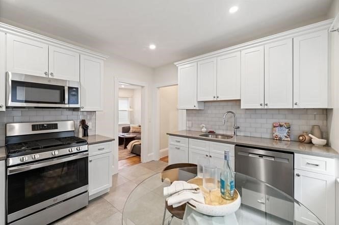 17 Belmont St #1, Somerville, MA, 17 Belmont St #1, Somerville, MA Photo #1