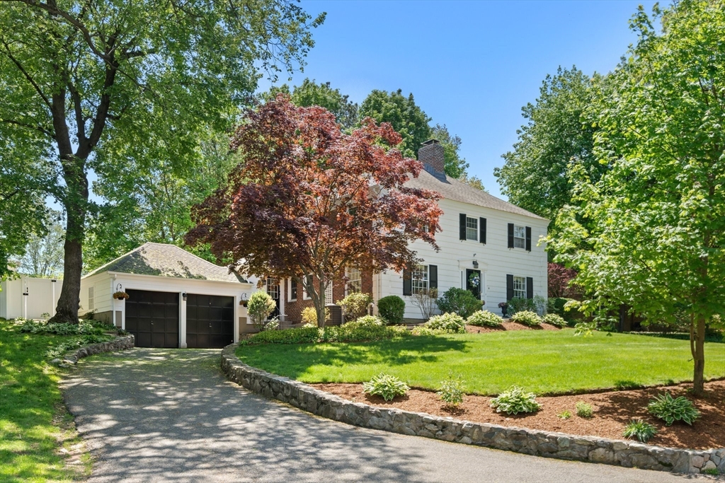 16 Bailey Lane