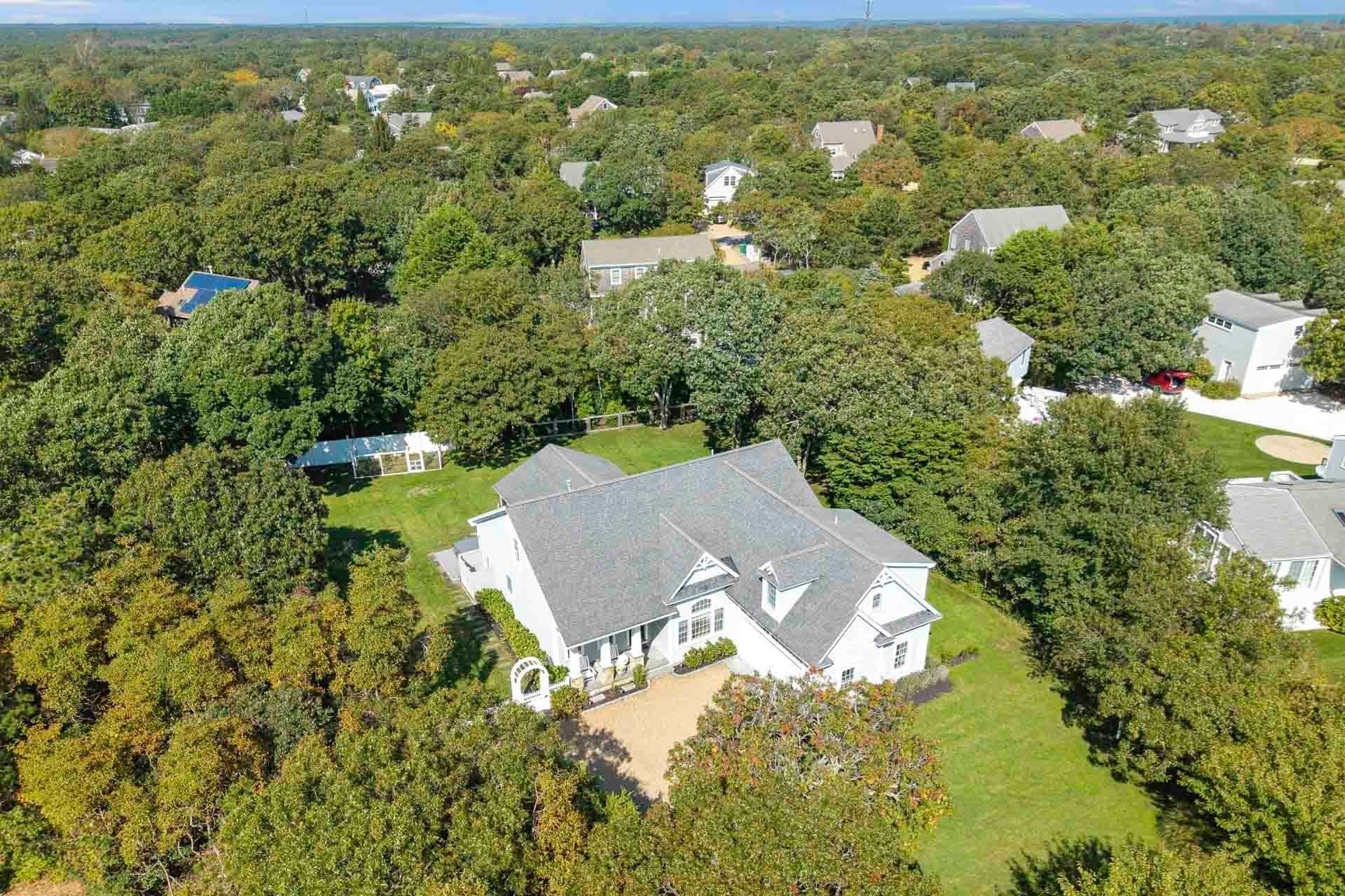 26 Pulpit Ln, Edgartown, MA Photo #3