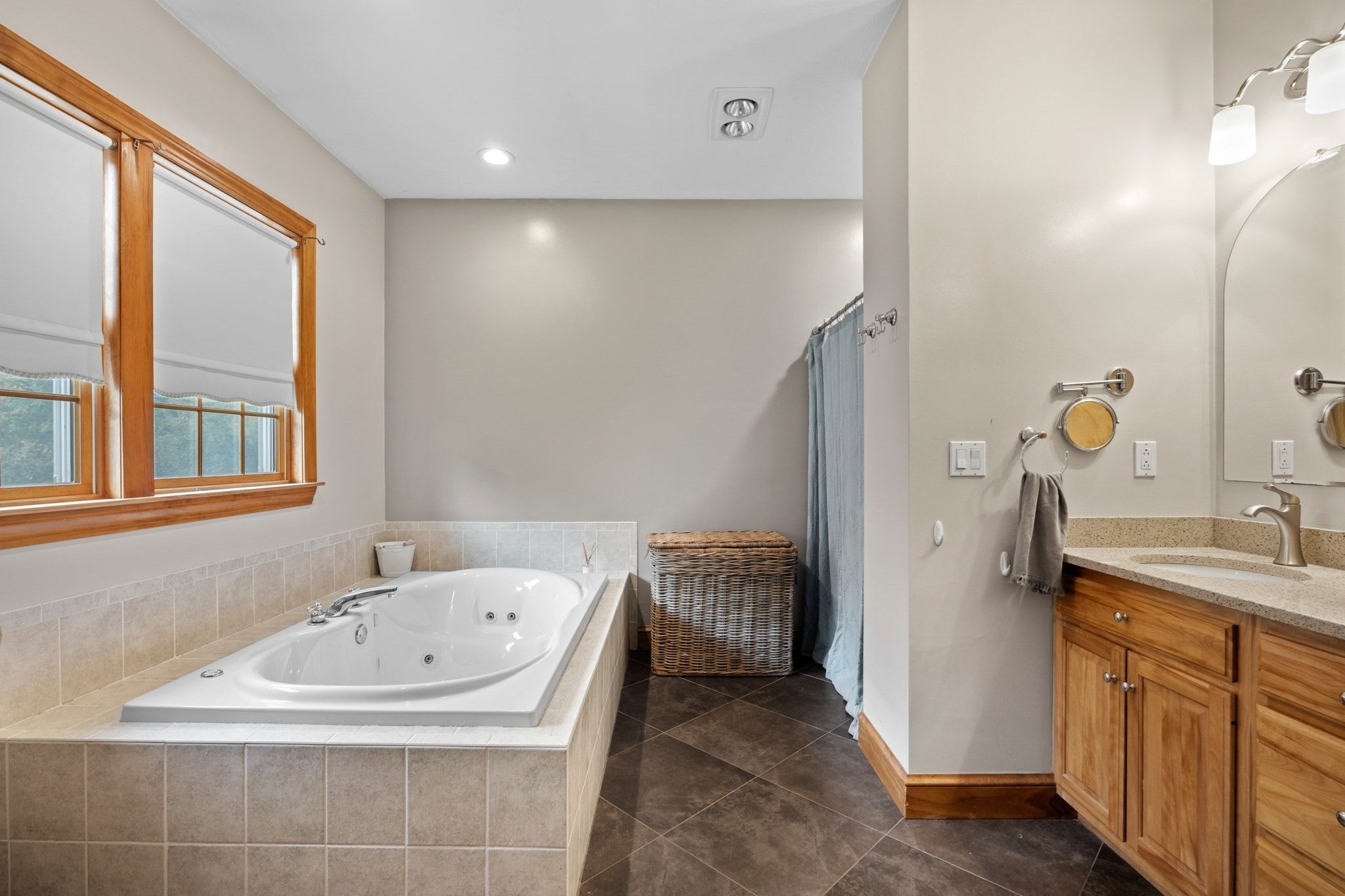 170 Old Farm Rd, Bridgewater, MA Photo #27