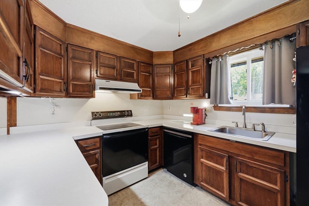 146 Beekman Drive 146