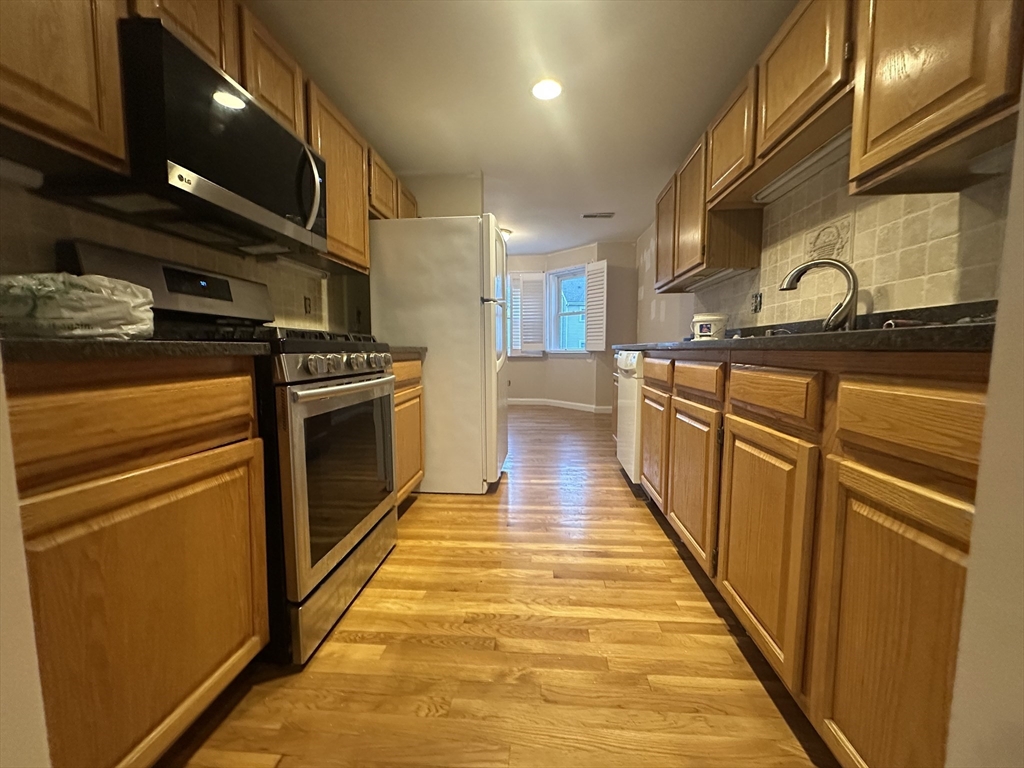 40 Tisdale Dr 40