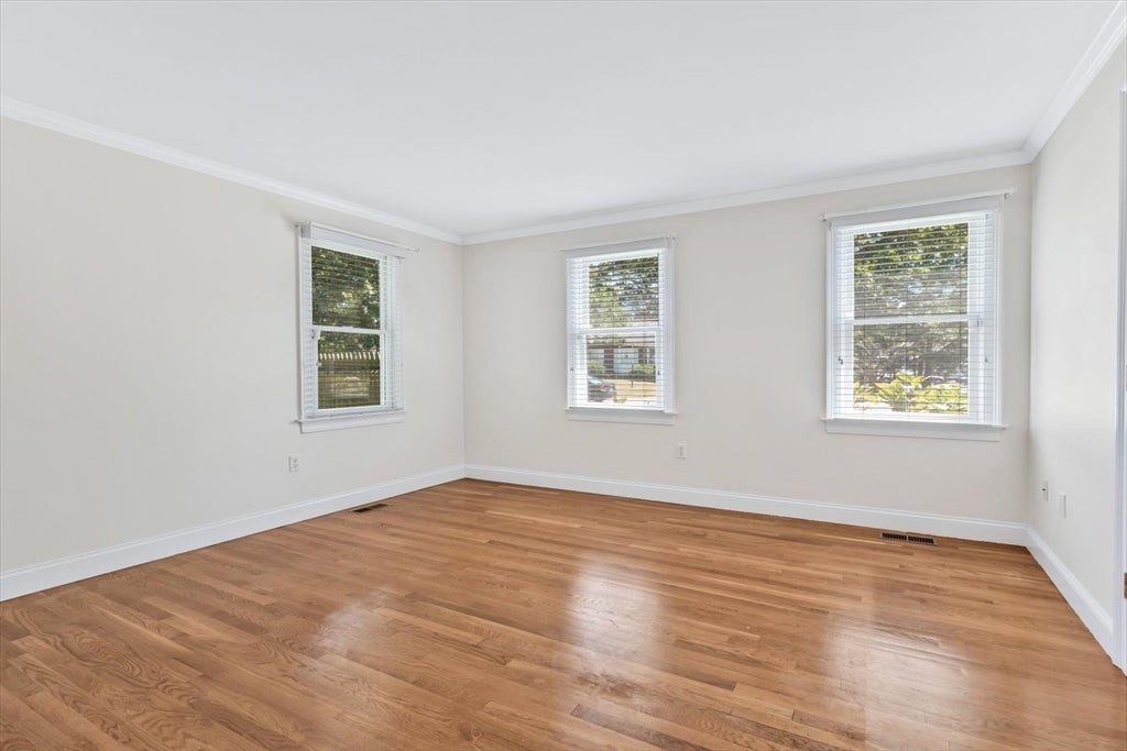 9 Elaine Road, Barnstable, MA Photo #22