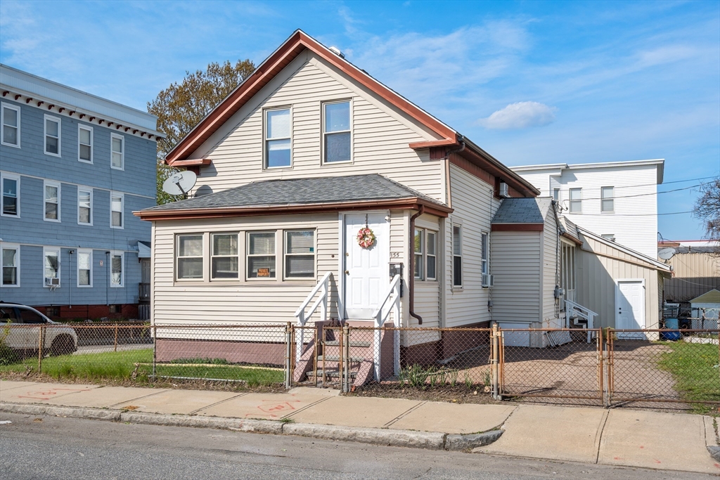 155 Grand St