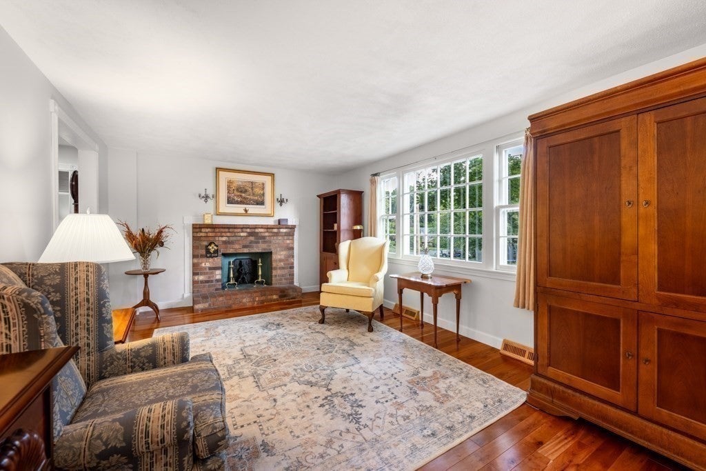 2 Rosemary Ave, Wakefield, MA, 2 Rosemary Ave, Wakefield, MA Photo #12