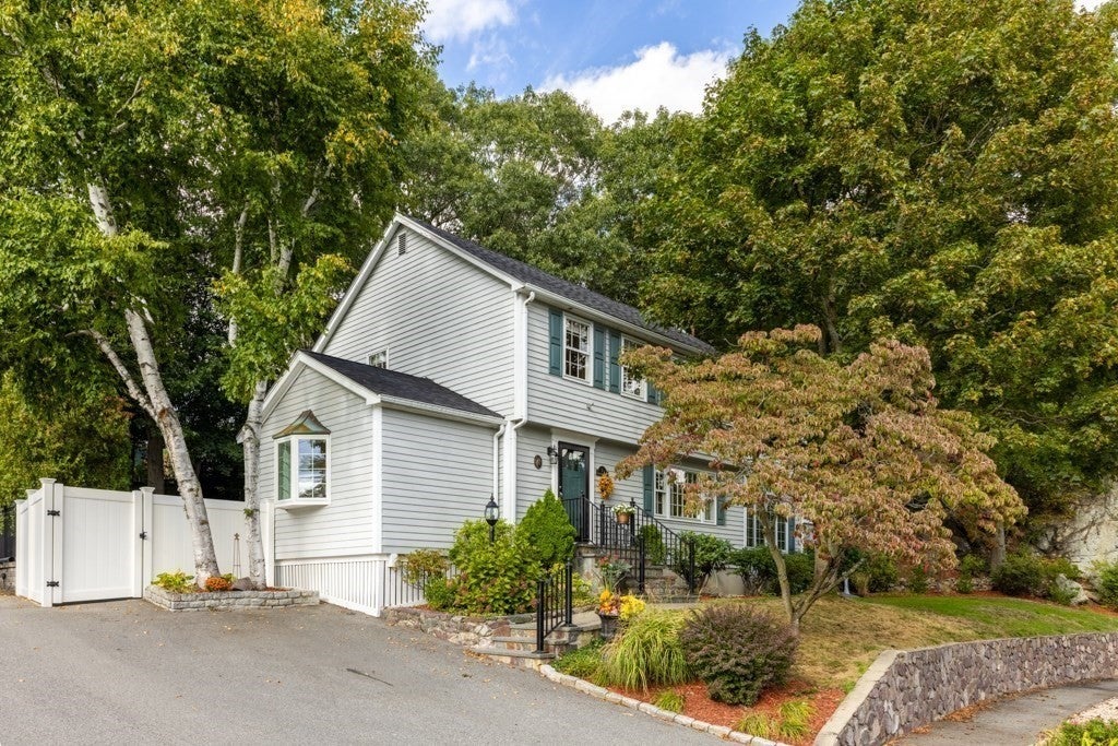 2 Rosemary Ave, Wakefield, MA, 2 Rosemary Ave, Wakefield, MA Photo #3