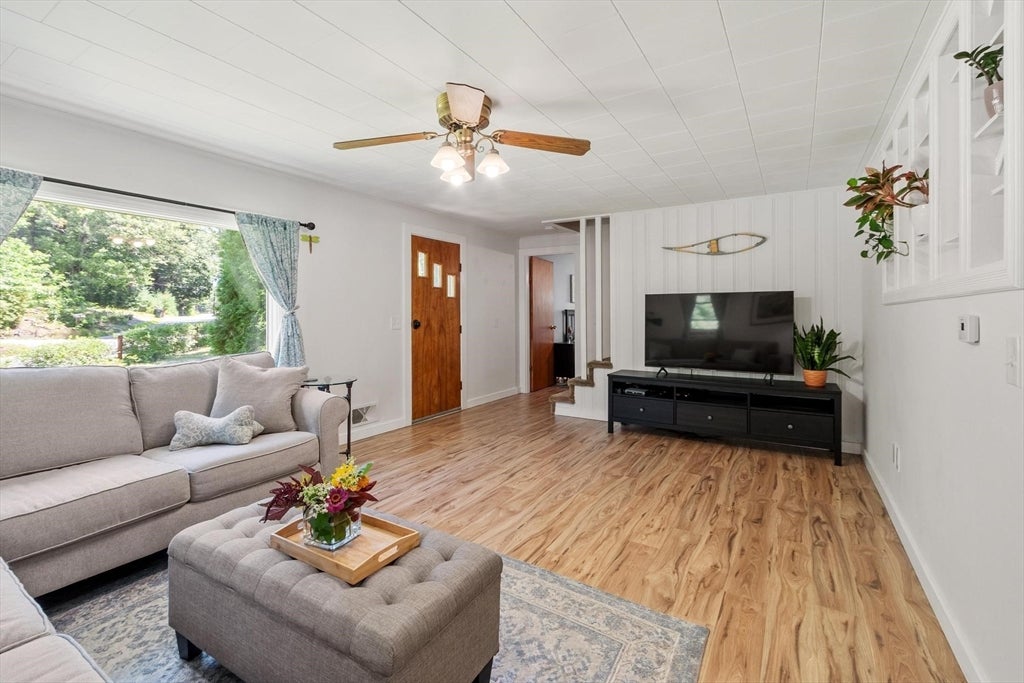 84 Fern Ave, Amesbury, MA, 84 Fern Ave, Amesbury, MA Photo #5