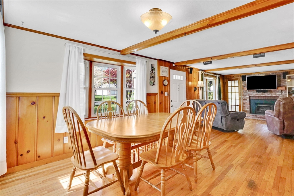 84 Spencer St, Agawam, MA Photo #11
