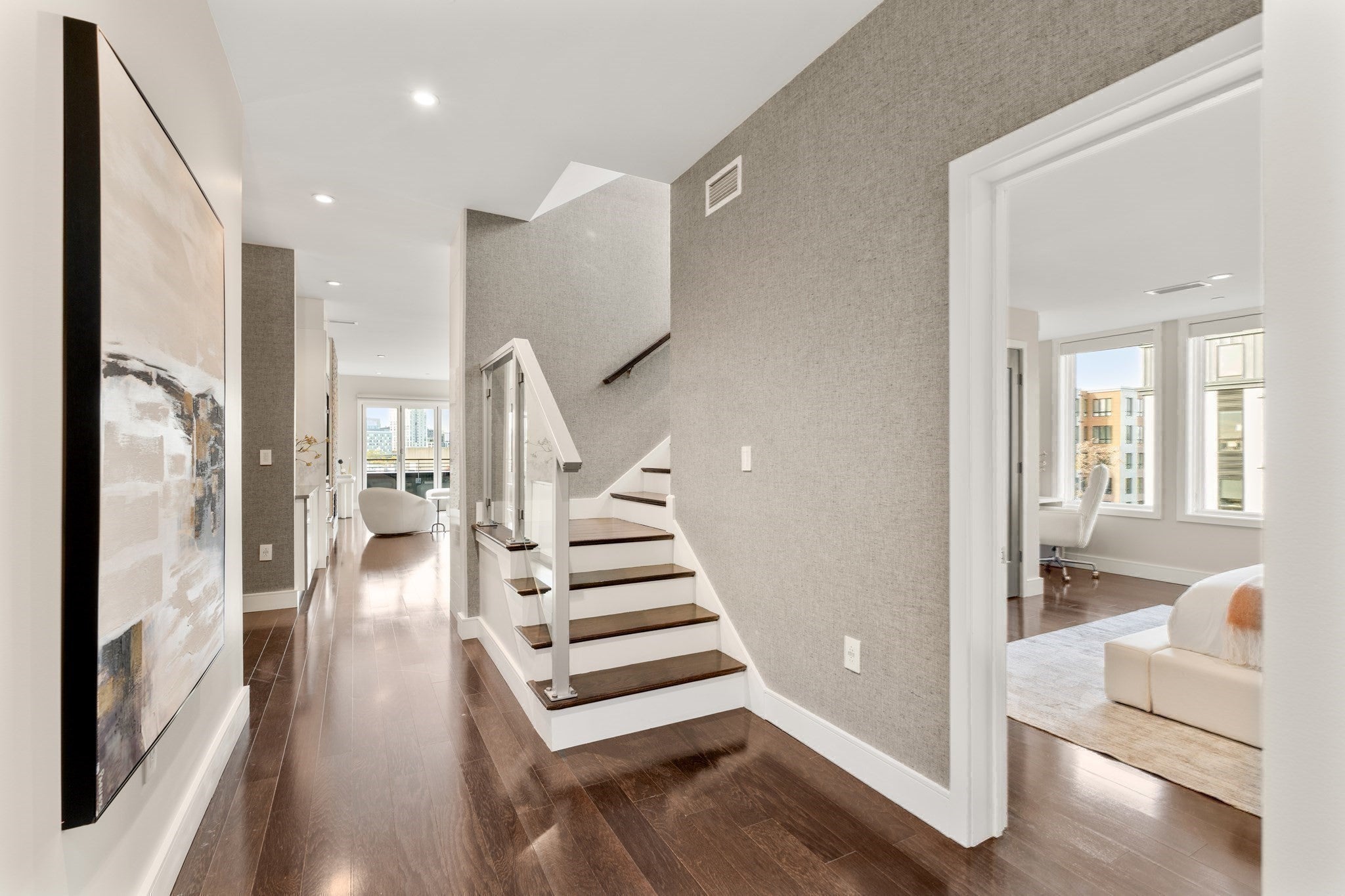 2 W 6th St #402, Boston, MA Photo #14