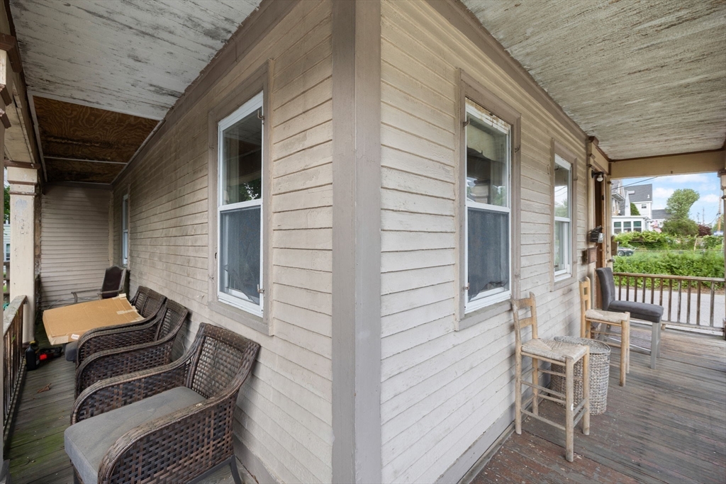 1045 Middlesex