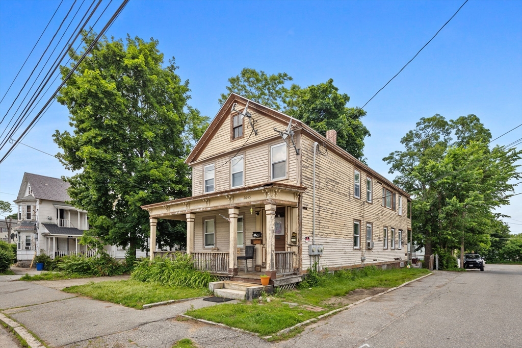 1045 Middlesex