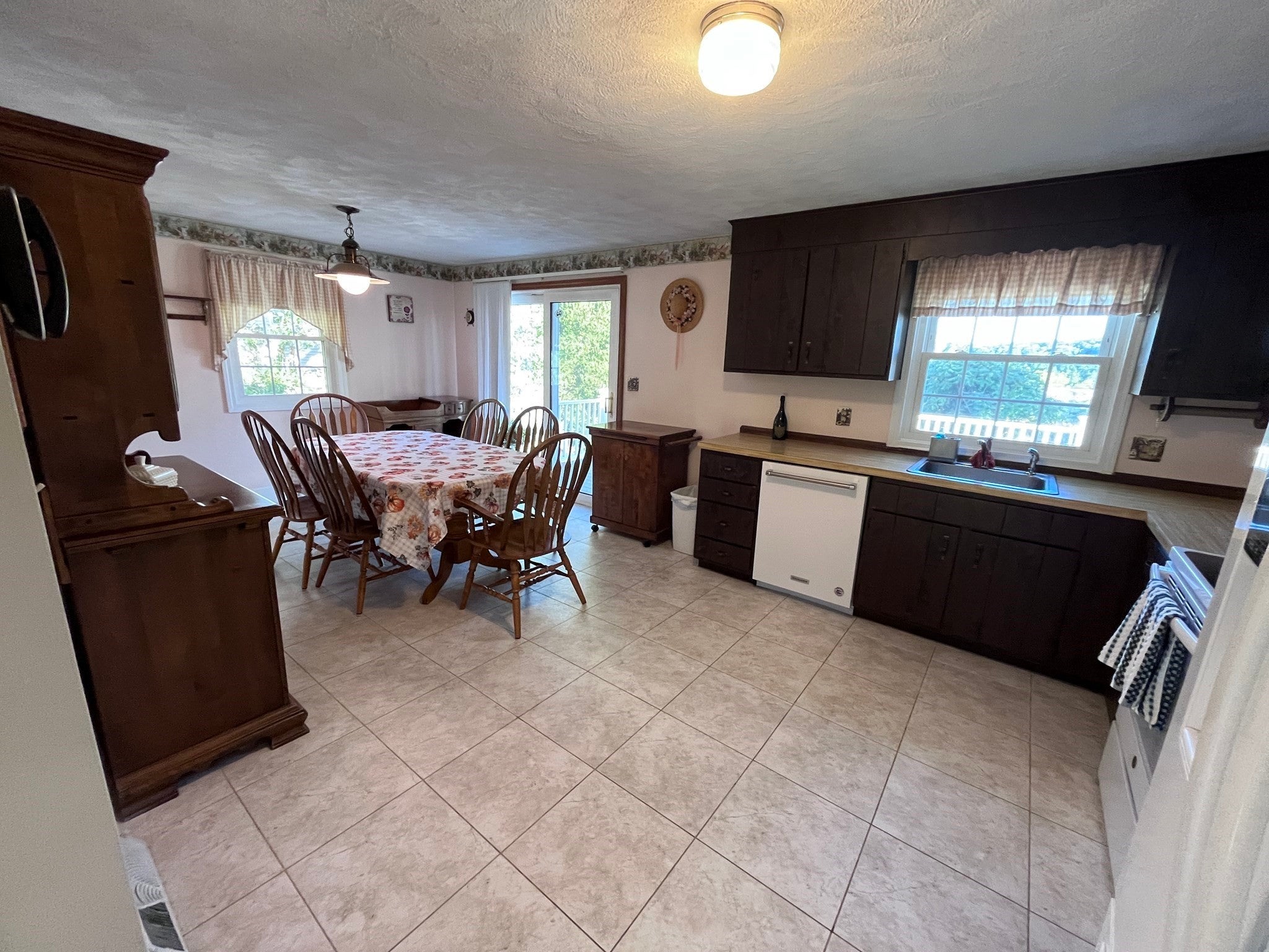 191 E Broadway, Haverhill, MA, 191 E Broadway, Haverhill, MA Photo #11