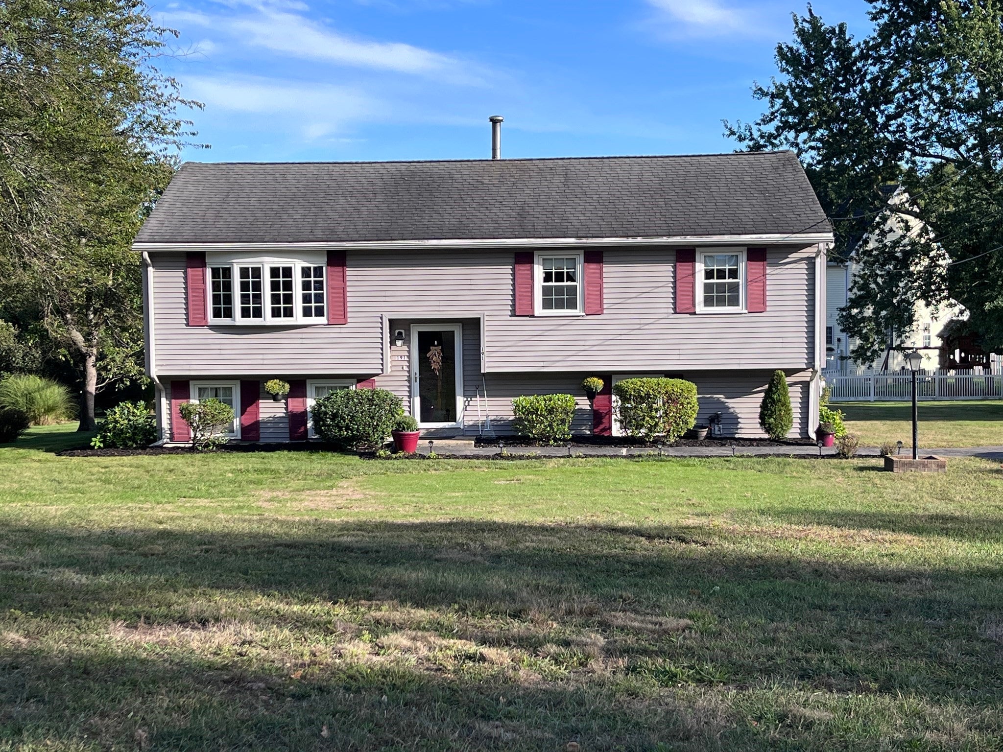 Photo of 191 E Broadway, Haverhill, MA