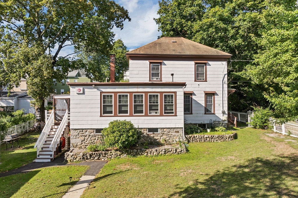 6 Sherman Place