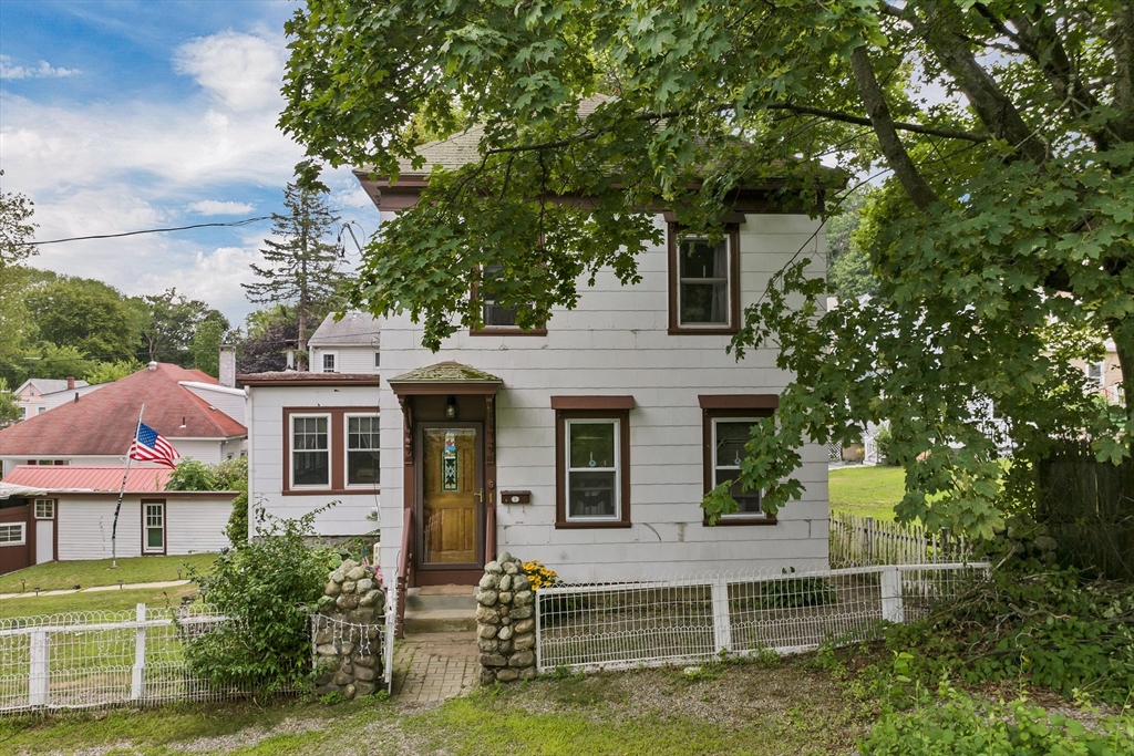 6 Sherman Place