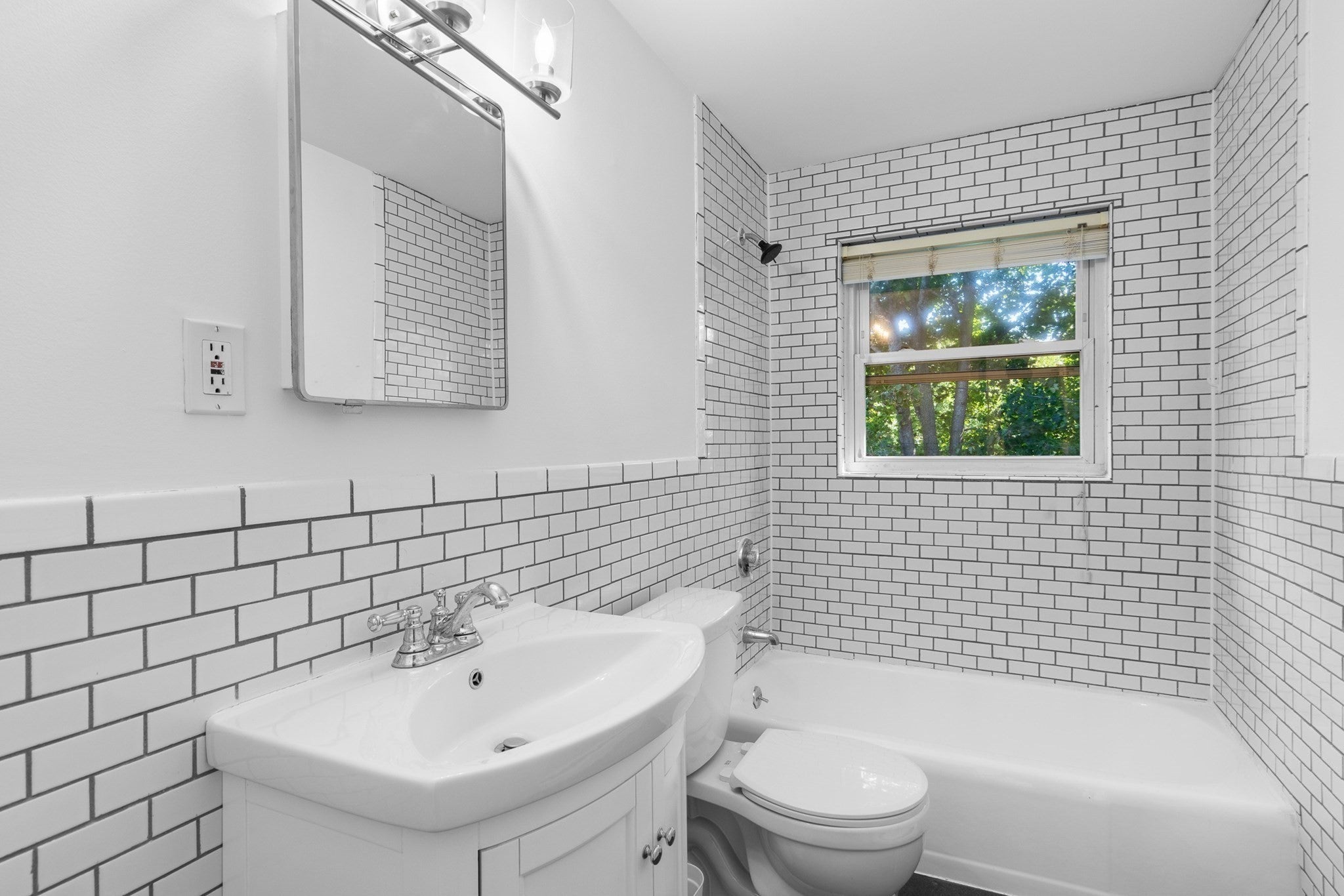 112 Decatur St #8, Arlington, MA Photo #14