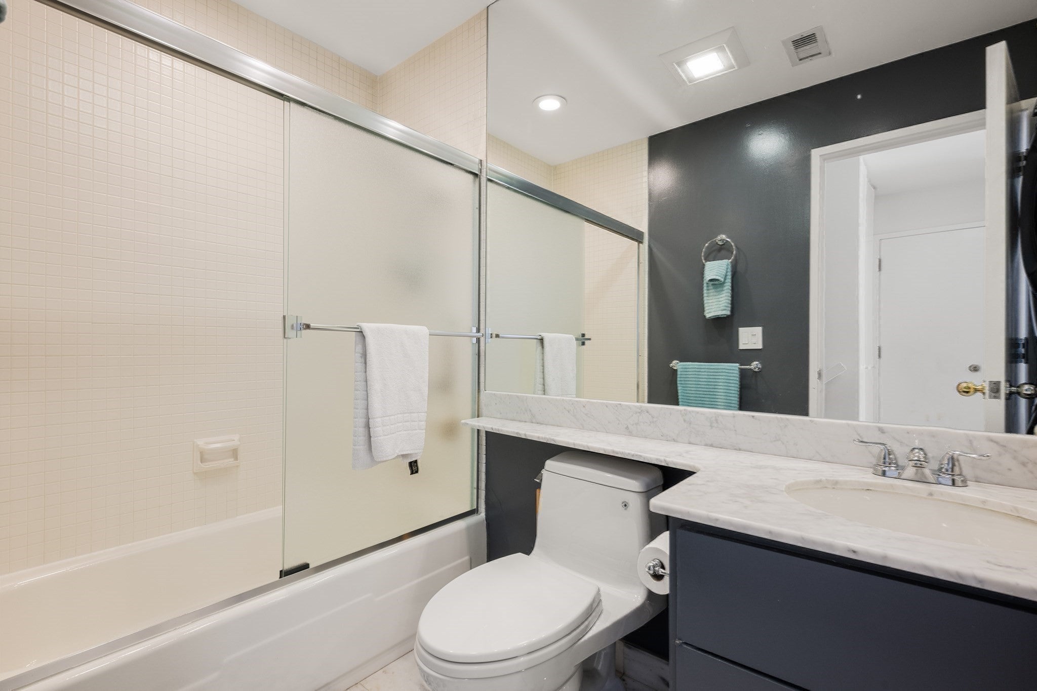 241 Perkins St H-402, Boston, MA, 241 Perkins St H-402, Boston, MA Photo #24