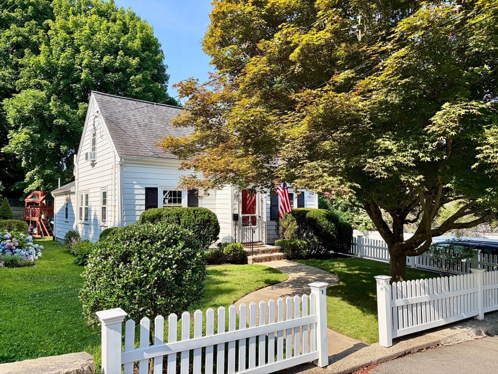 39 Fisher Street, Westwood, MA Photo #1