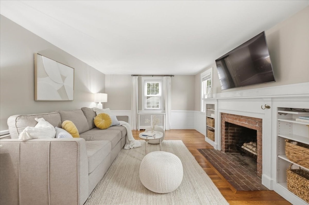 39 Fisher Street, Westwood, MA Photo #5