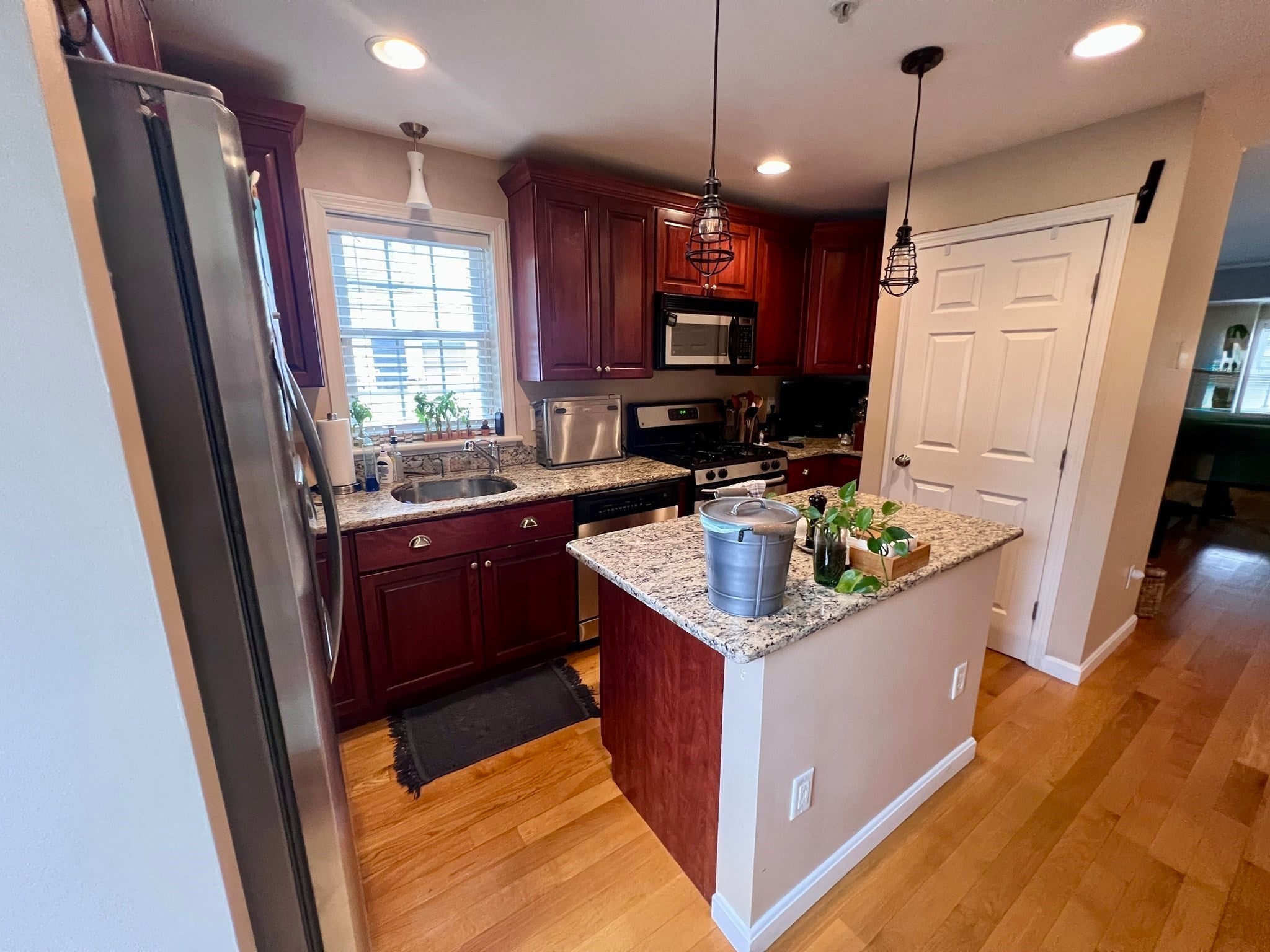20 4th Street #3, Medford, MA Photo #5