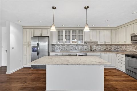 64 Broad Reach 107 Weymouth MA 02191