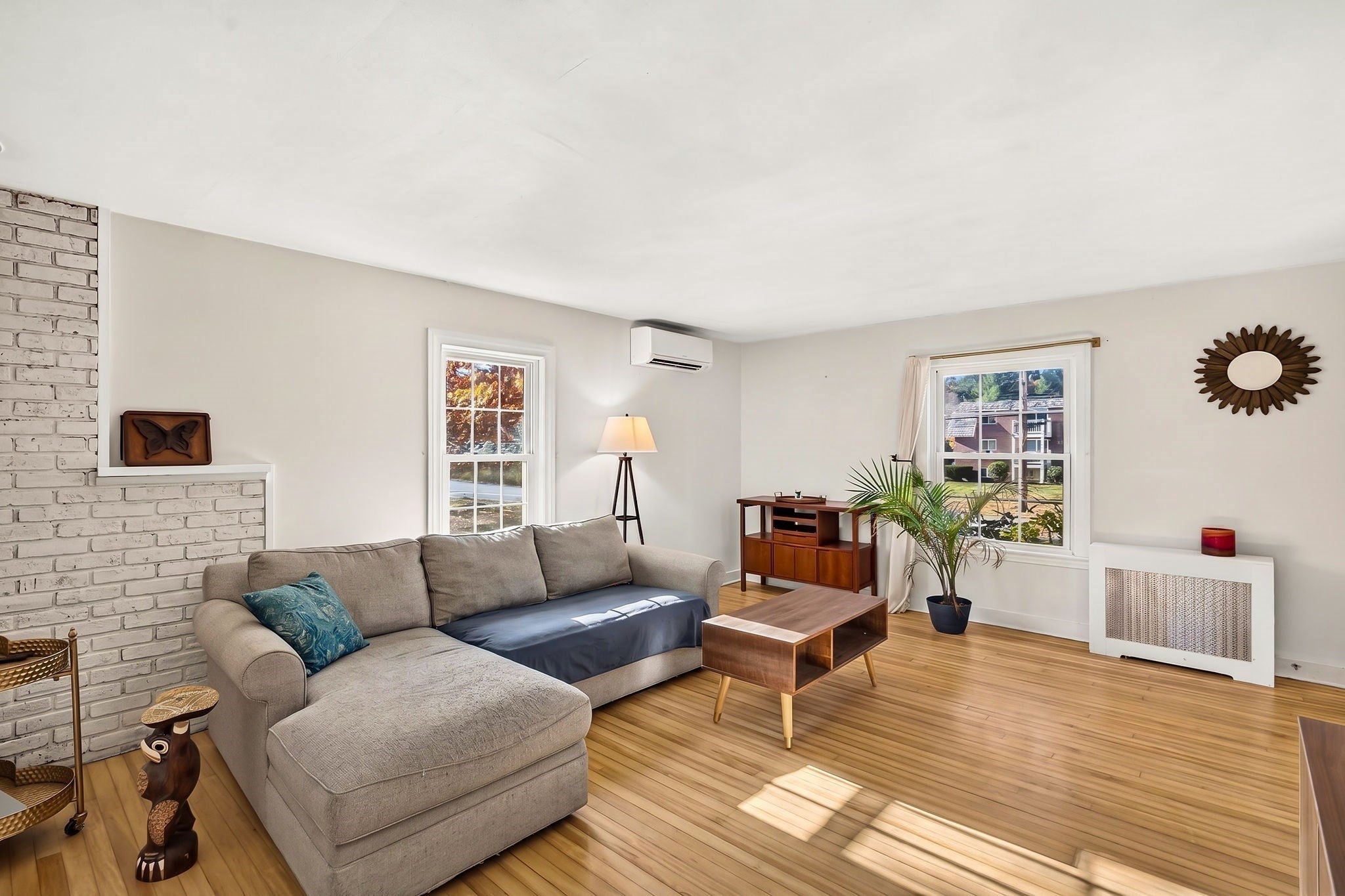 305 Thompson Rd, Webster, MA Photo #3
