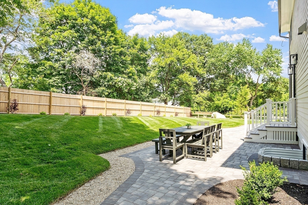 9 Blue Heron Way