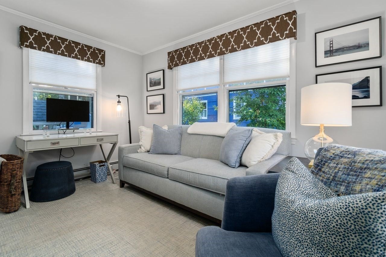 18 Woodlawn Ave, Wellesley, MA, 18 Woodlawn Ave, Wellesley, MA Photo #8