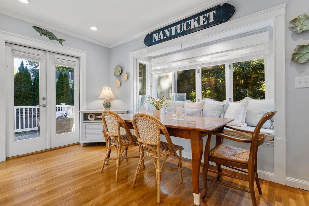 18 Woodlawn Ave, Wellesley, MA, 18 Woodlawn Ave, Wellesley, MA Photo #13