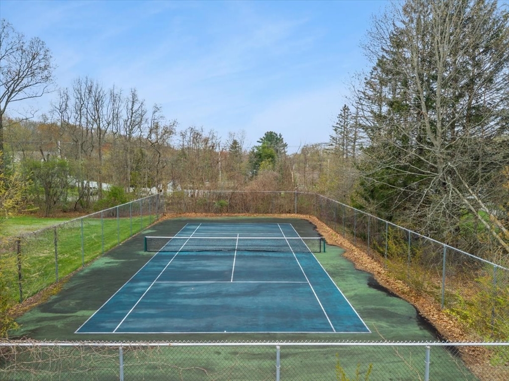 205 Paine Rd