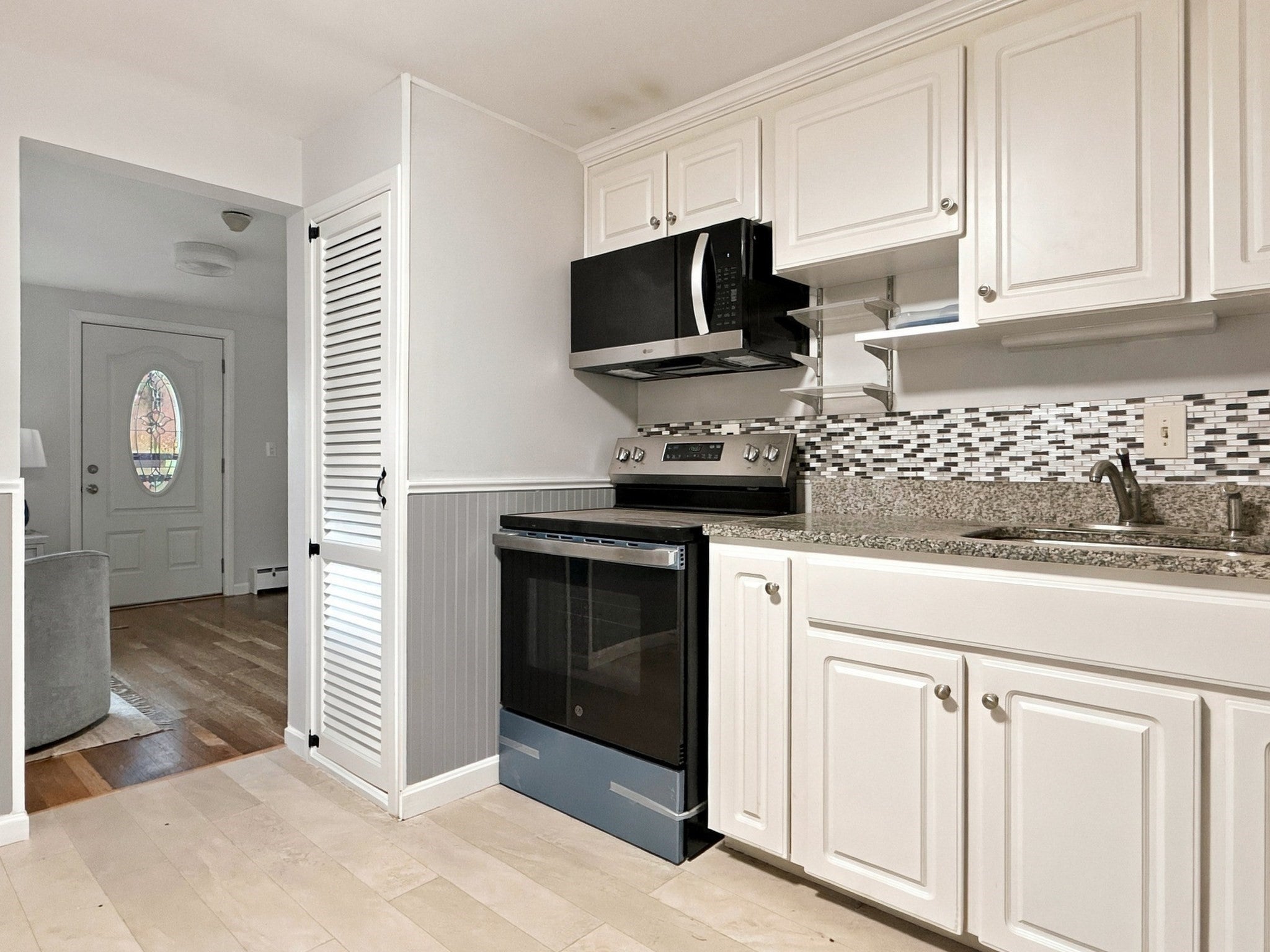 67 Rindone St, Holbrook, MA, 67 Rindone St, Holbrook, MA Photo #4