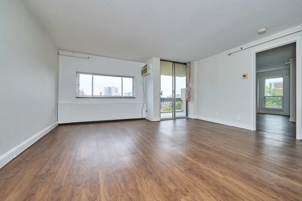 Cambridge, Massachusetts 02139, United States, 1 Bedroom Bedrooms, ,2 BathroomsBathrooms,Residential,Active,148742