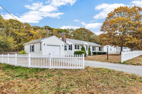 2 Candlewood Ln Yarmouth MA 02673