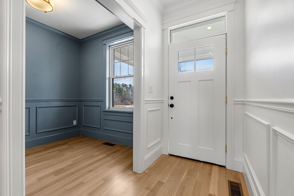 24 Fellows Road 2