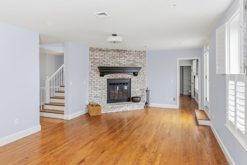 20 Ocean Ave 4