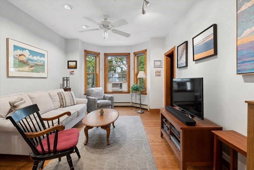 227 Chelsea St, Boston, MA, 227 Chelsea St, Boston, MA Photo #18